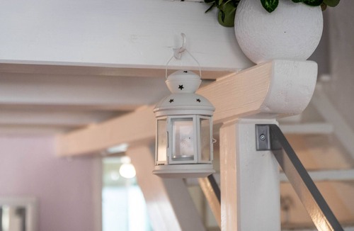 Banjol Apartment | Vintage apartment 1 with balcoony and garden near the sea