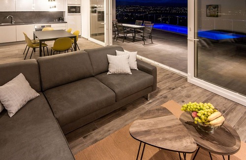 Pobri House | Vista sul Quarnero by Interhome
