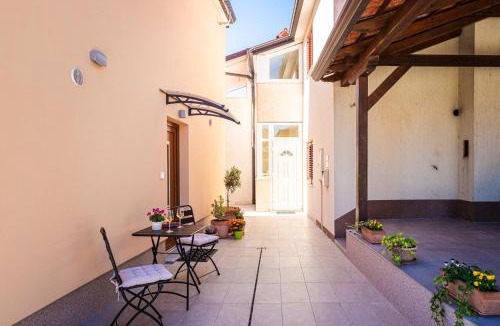 Sveti Donat House | Wellness House Ana in Buzet - Haus für 2 Personen