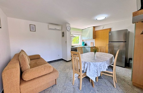 Soline Apartment | Wohnung Vodopija by Interhome