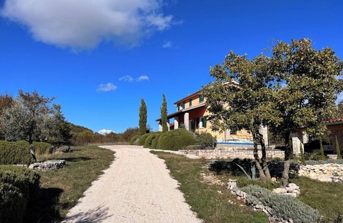 Ripenda Kras Cottage | Wonderful little "Villa Istra" with fantastic garden and heated pool