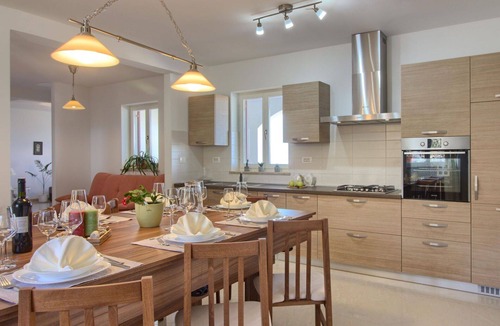 Brovinje House | Wonderful private villa for 10 people with A/C, WIFI, private pool, TV, terrace and pets allowed