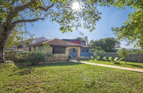 Rebici House | Wonderful private villa for 6 guests with A/C, WIFI, TV, terrace and pets allowed