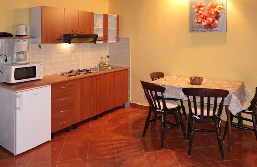 Kozljani House | Wonderful private villa for 4 guests with WIFI, A/C, TV, terrace and pets allowed
