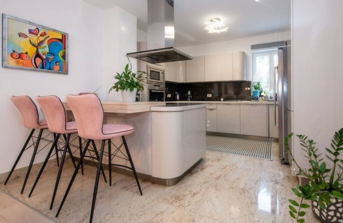 Rukavac House | Wonderful private villa with private pool, WIFI, hot tub, A/C, TV, terrace and panoramic view