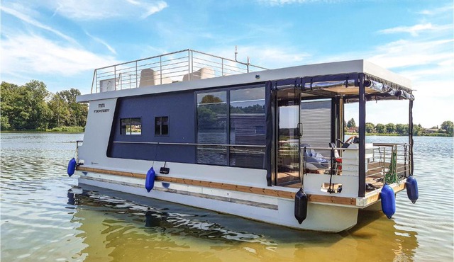 1 Bedroom Beach Front Ship In Havelsee Ot Kützkow