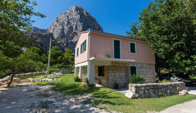 1 bedroom lovely apartment in Omis
