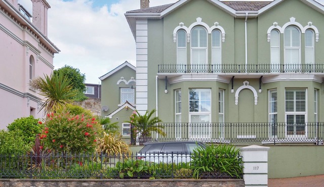2 bedroom accommodation in Brixham