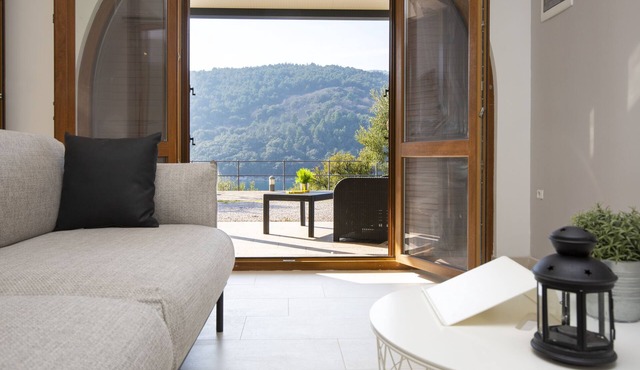 2 Bedroom Sea Side Apartment 211