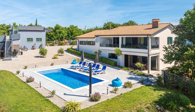 3 bedroom awesome home in Trgetari