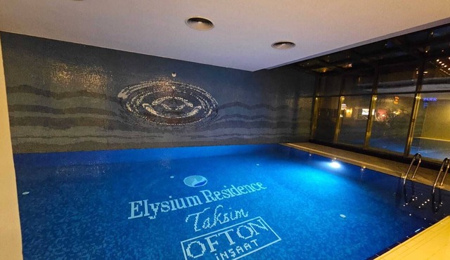 3 bedroom luxury apartment with pool and sauna