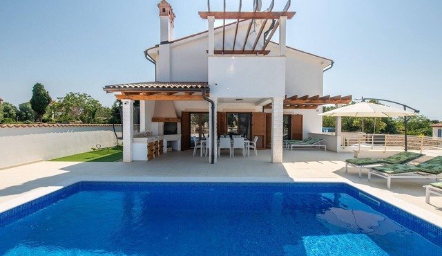 3 bedroom nice home in Kavran