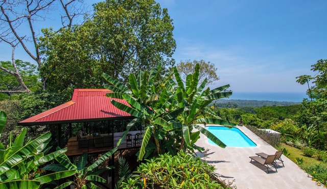3 Bedroom Villa in Matapalo with Amazing ocean view jungle views and pool!