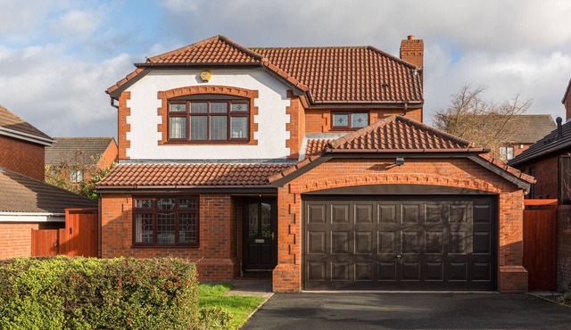 4 Bed detached drayton mnr/nec,snowdome,bhx,Tamwor