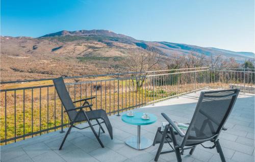 4 Bedroom Amazing Home In Boljun