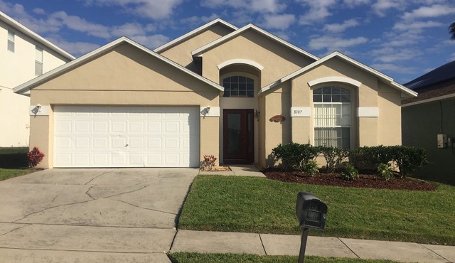 4BR/3BA Villa with Pool & Game Room, 5 min to Disney