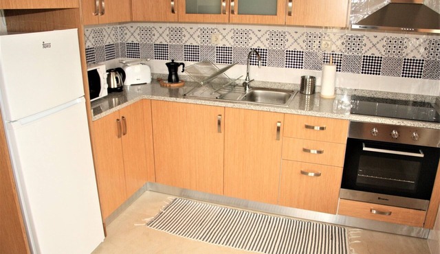 6 Guests - Holiday Home - 1st Floor Only - Vila Nova de Gaia/Porto
