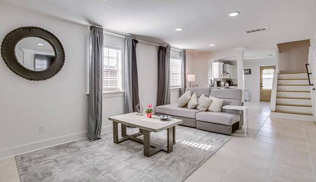 7 Mi to French Quarter: Modern Home in New Orleans