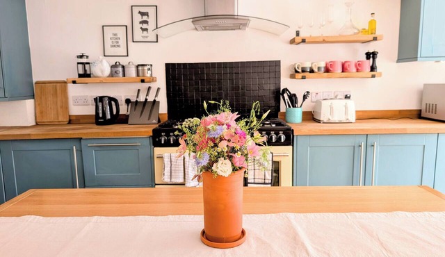 A beautiful eighteenth century townhouse in the heart of Tetbury.