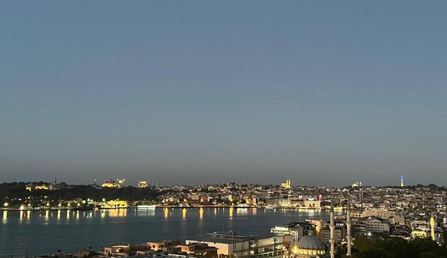 A Million Dollar View In the Heart of the City