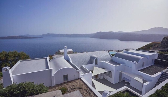 Akrotiri Private Residence | Caldera View Luxury Retreat