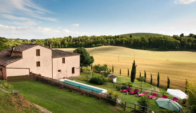 ALL PROPERTY 7BR- Charming Tuscan Villa with pool, hot tub, A/C,Siena 15 km