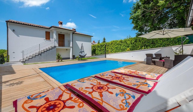 Amazing home in Pazin