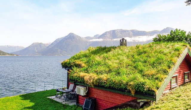 Amazing home in Utne with sauna