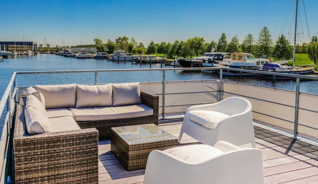 Amazing ship in Aalsmeer with harbor view