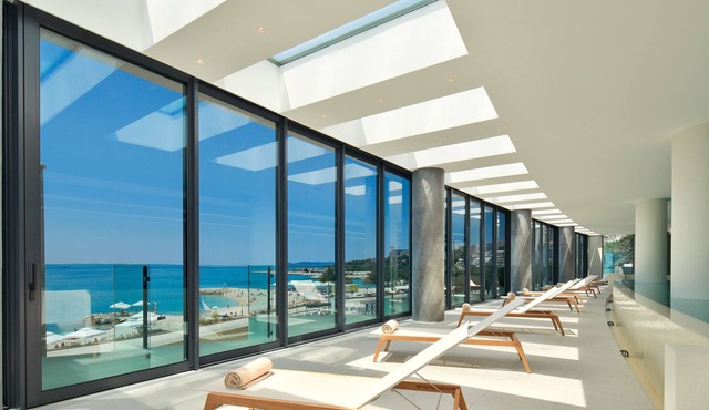 Amphora Hotel