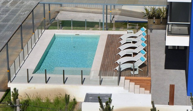 Apartamento de 2 dormitorios para 5 con vista al mar
