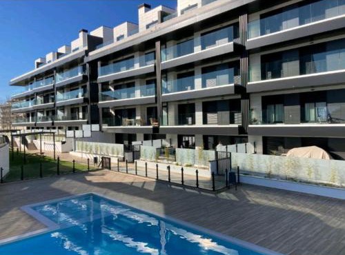 Apartamento praia Canelas