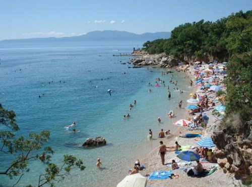 Apartman Hana u blizini ronilačkog kluba i Kostrenskih plaža