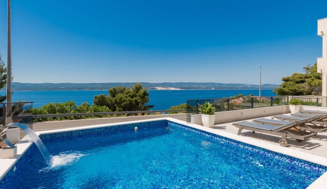 Apartman Mia 3 - Omiš by Villas Guide