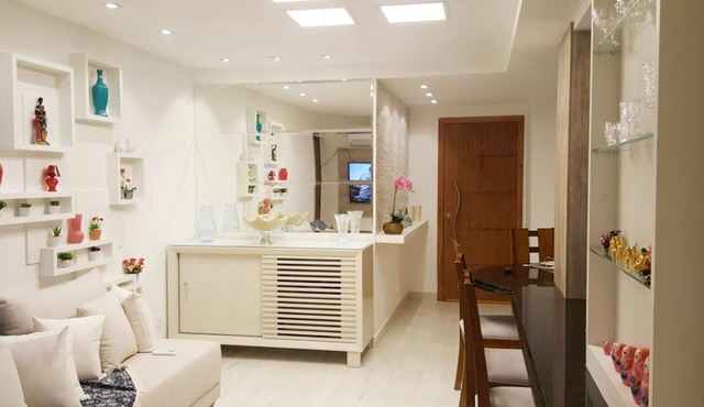 Apartment 100m from Praia do Forte beach. Completely renovated, air conditioning and Wi-Fi.