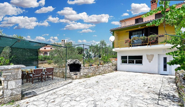 Apartment 1927/55613 (Istria - Vinkuran), 500m from the beach
