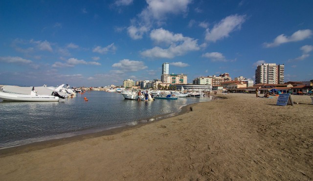 apartment 300 meters from the sea