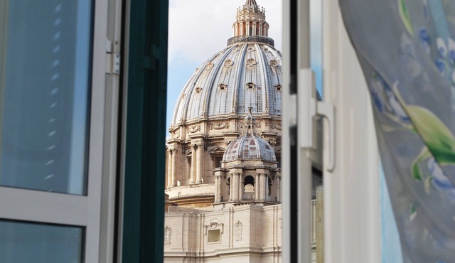 Apartment 50 meters from San Peter's