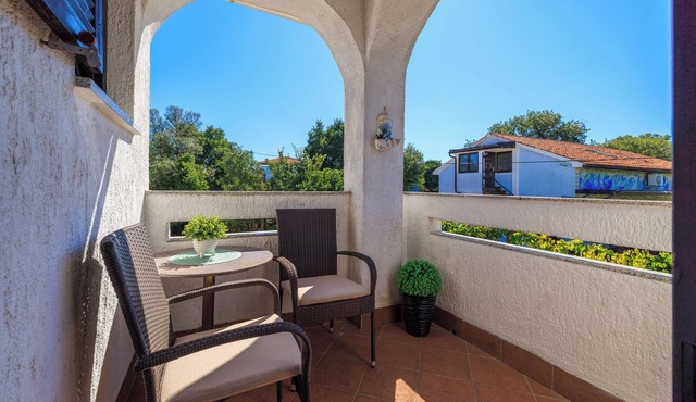Apartment Dragica (105111-A1) - Malinska - island Krk