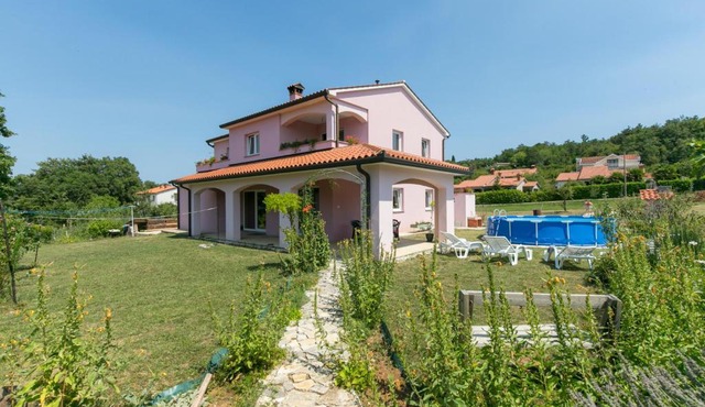 Apartment Elina