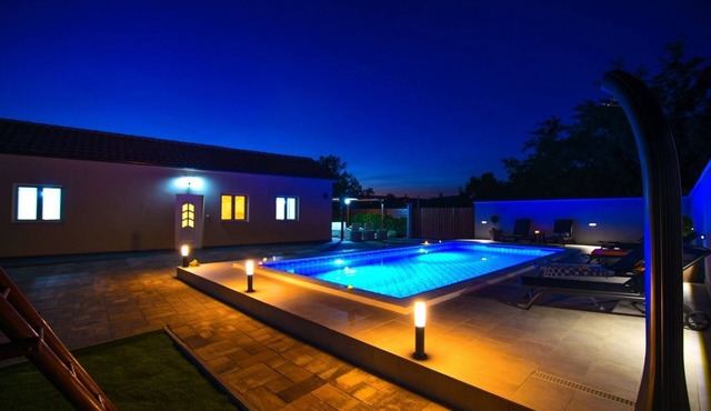 Apartment Gordana Mar - with pool : A1(2+2) - Vrsi, Zadar riviera, Croatia