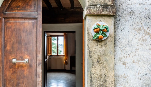 Apartment 'Green Siena' with Shared Pool, Private Terrace and Wi-Fi