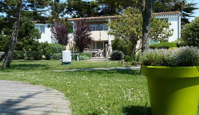 Apartment in Ars-en-Ré near Bird Sanctuary