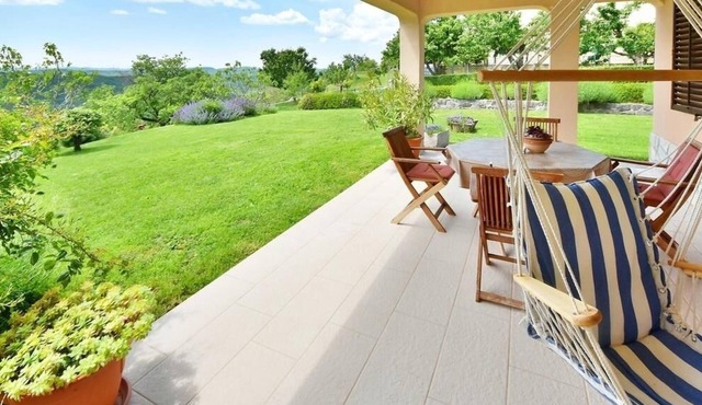 Apartment in Roč with Terrace, Air condition, WIFI, Washing machine (4194-1)