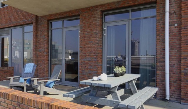 Apartment in Scheveningen Harbor Views