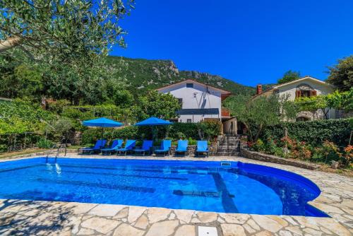 Apartment Josip