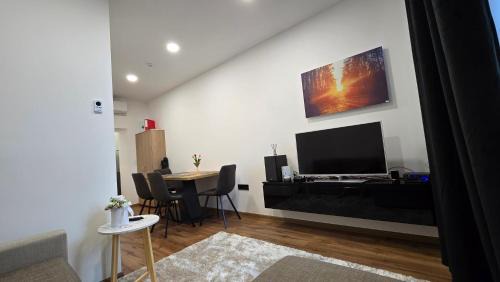 Apartment Lovro
