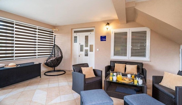 Apartment Nature View - Three Bedroom Apartment with Jacuzzi
