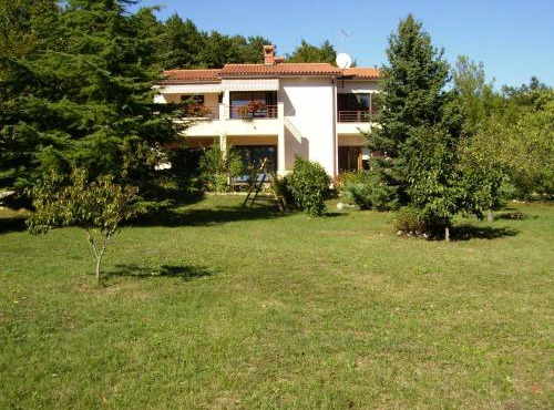 Apartment Neda Z-velika okućnica, besplatni parking i optički wi-fi