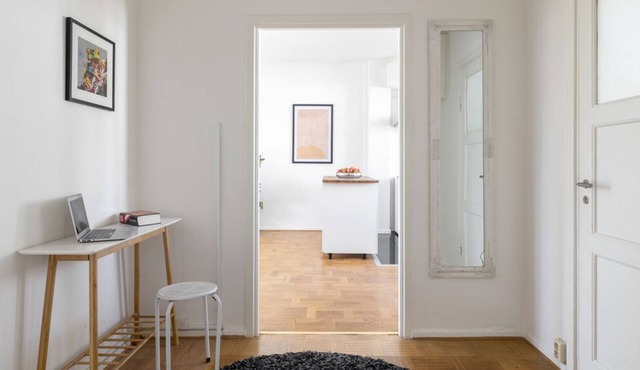 Apartment Ropsten close to metro